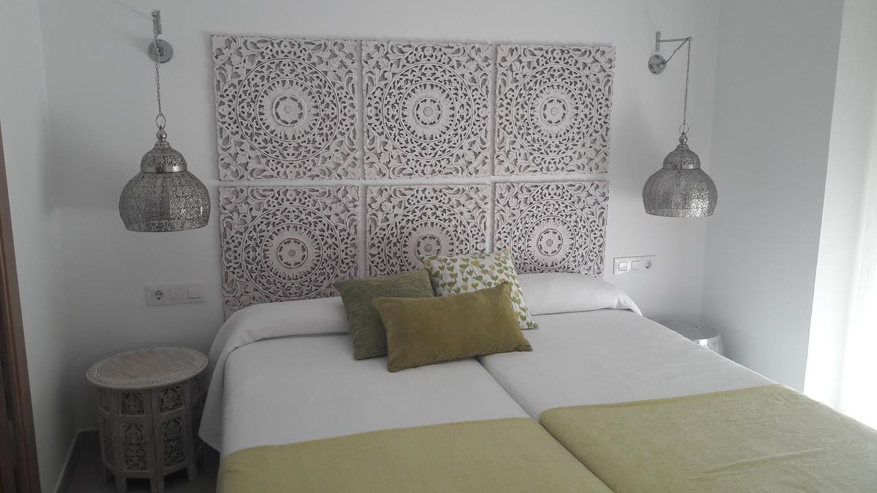 Hostal Cervantes Playa Garrucha Extérieur photo